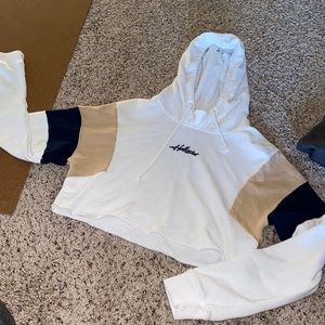 HOLLISTER COLOR BLOCK CROP HOODIE